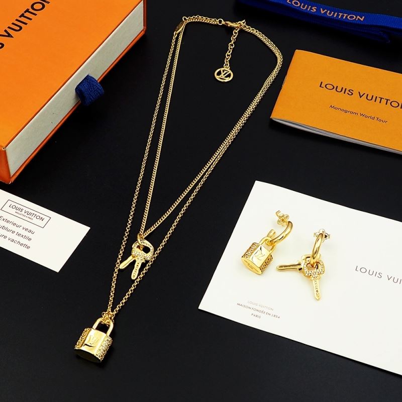 Louis Vuitton Necklaces